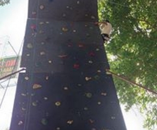  8 meter wall 